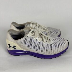 Under Armour, Women’s HOVR, Sonic 4, Running Shoes, White/Purple, size 9.5.​